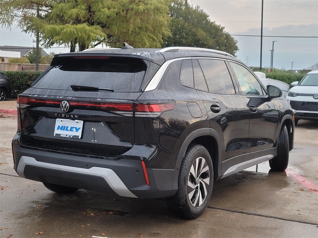 new 2026 Volkswagen Tiguan car, priced at $32,881