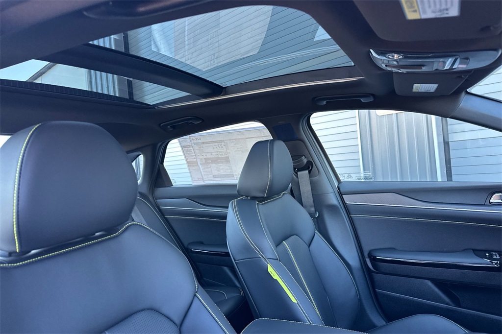 new 2026 Kia K5 car, priced at $35,580