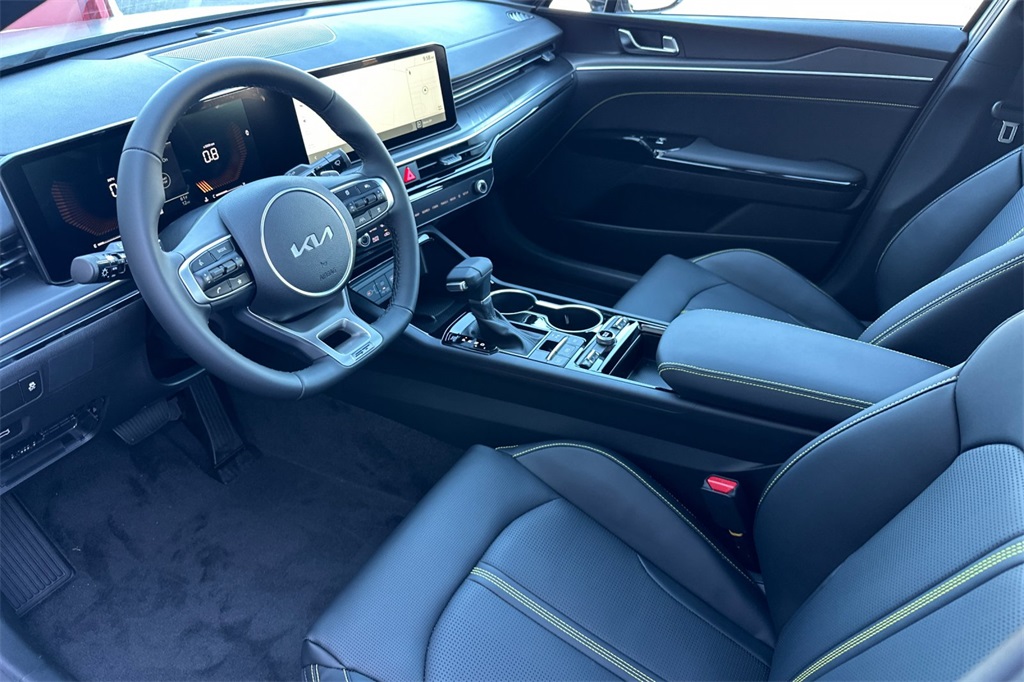 new 2026 Kia K5 car, priced at $35,580