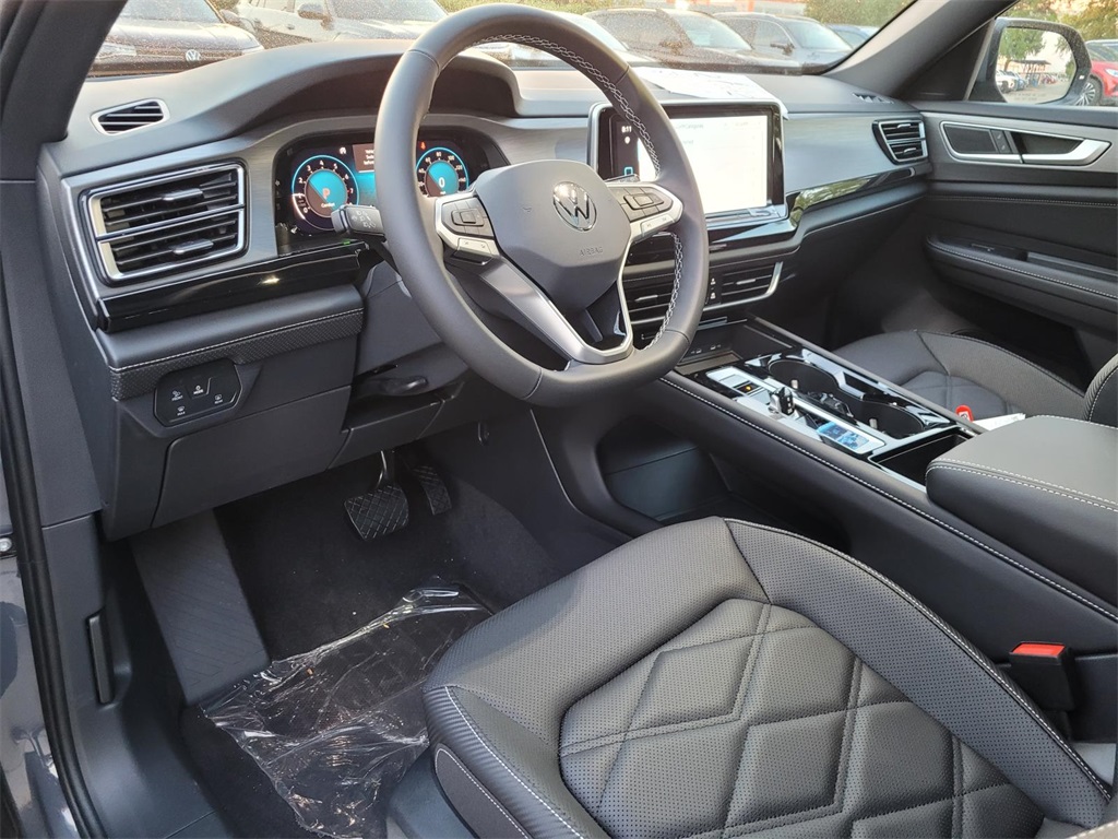 new 2026 Volkswagen Atlas Cross Sport car, priced at $47,044
