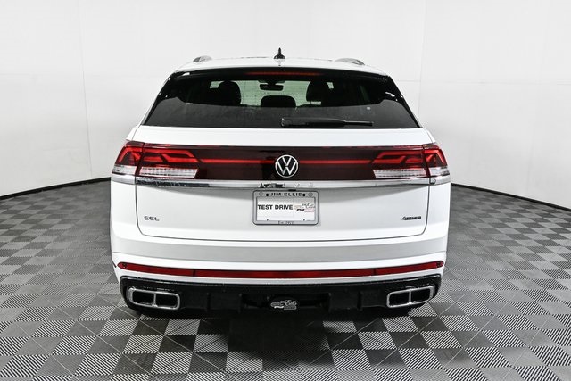 new 2026 Volkswagen Atlas Cross Sport car, priced at $57,847