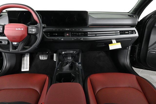 new 2025 Kia K4 car, priced at $32,052