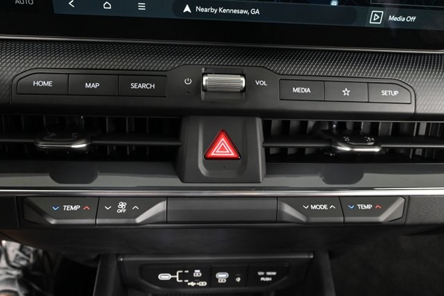 new 2025 Kia K4 car, priced at $32,052