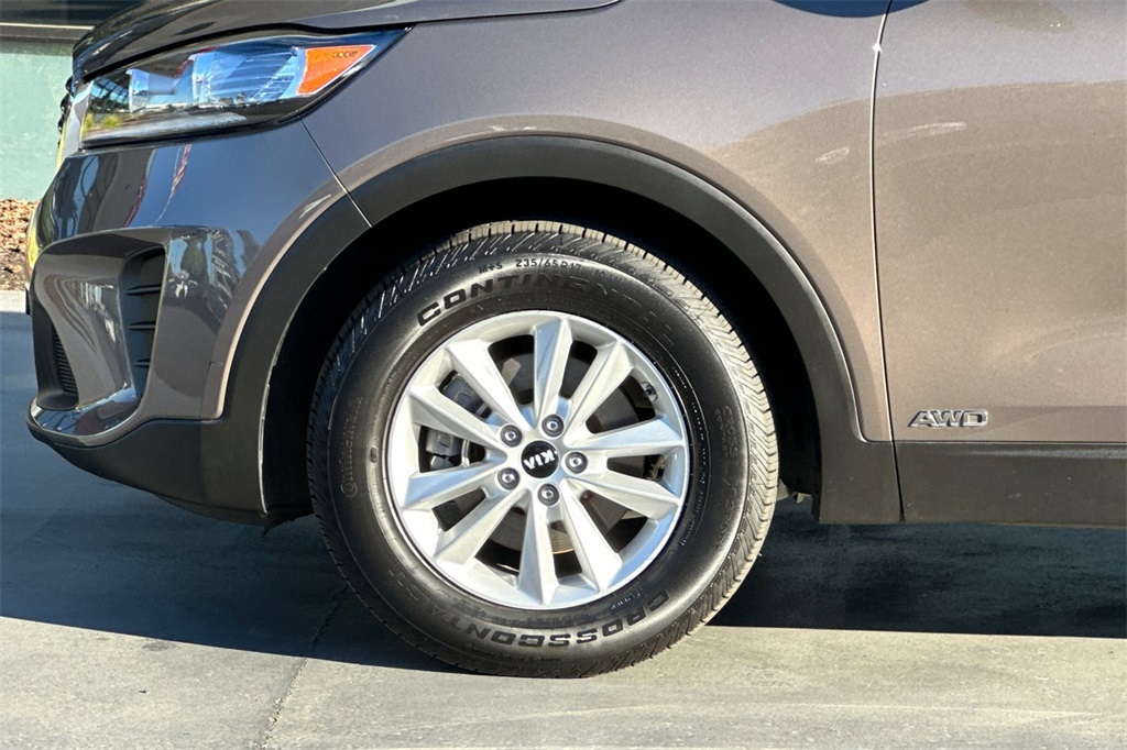 used 2020 Kia Sorento car, priced at $19,998