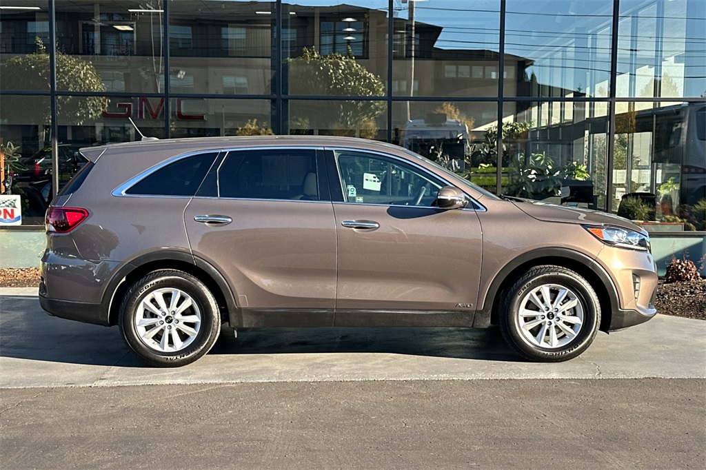 used 2020 Kia Sorento car, priced at $19,998
