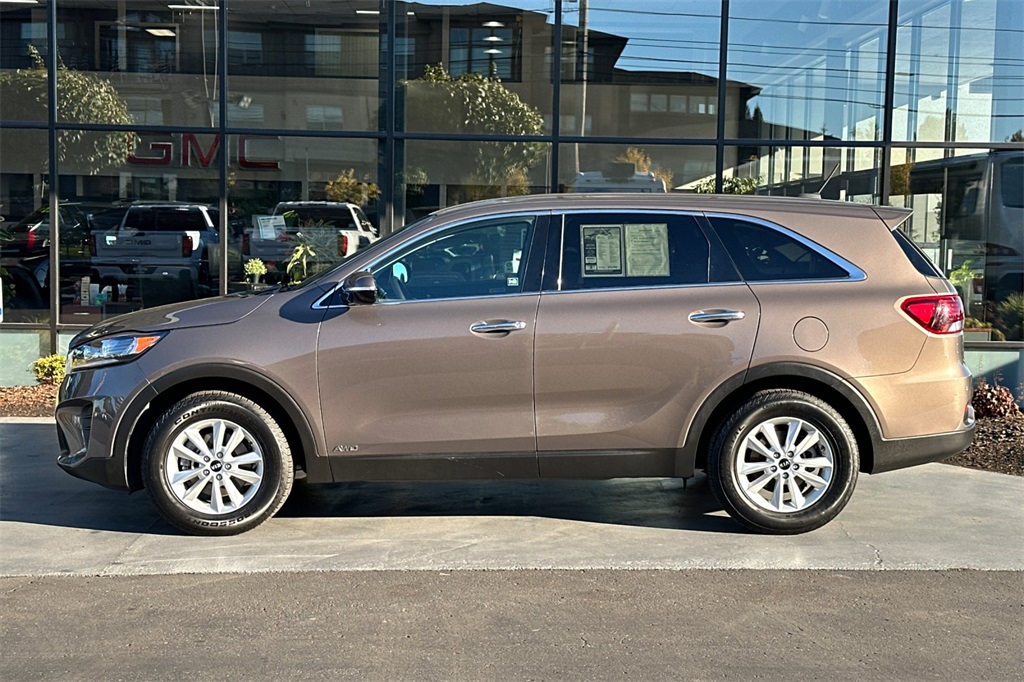 used 2020 Kia Sorento car, priced at $19,998