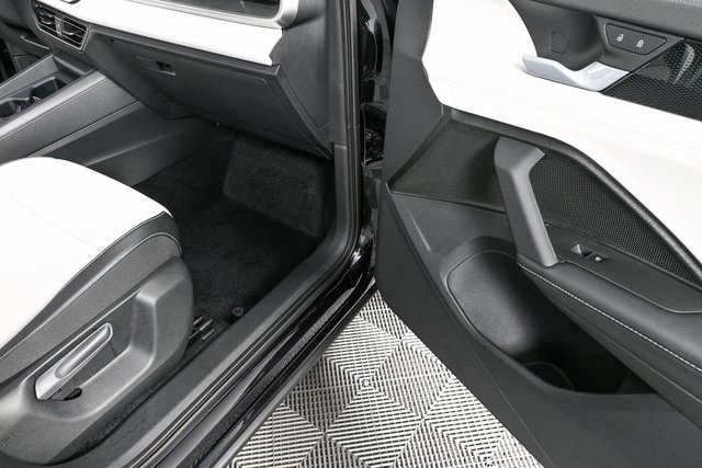 new 2025 Volkswagen Tiguan car, priced at $36,641