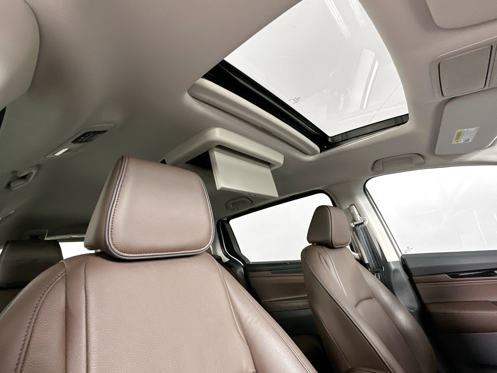 used 2025 Honda Odyssey car, priced at $42,995