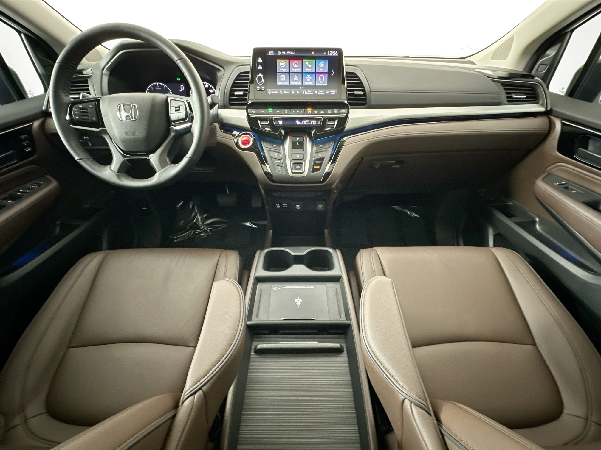 used 2025 Honda Odyssey car, priced at $42,995