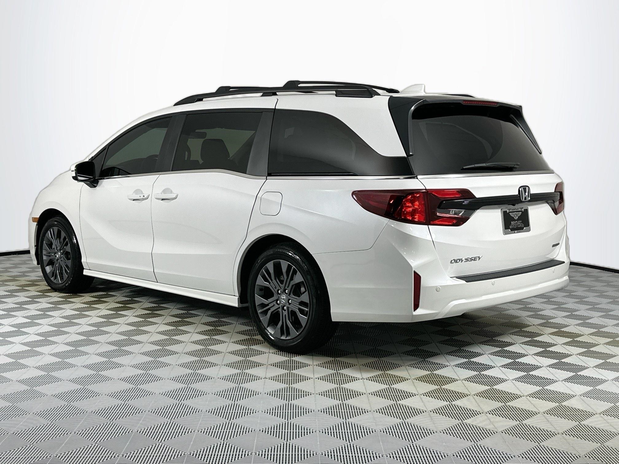 used 2025 Honda Odyssey car, priced at $42,995