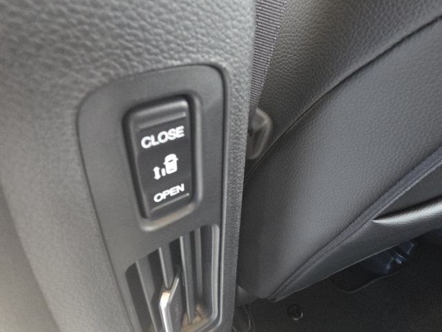 new 2026 Honda Odyssey car, priced at $45,845