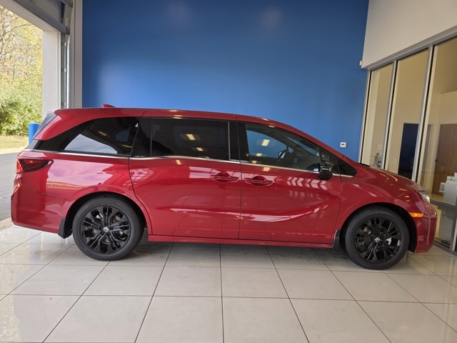 new 2026 Honda Odyssey car, priced at $45,845