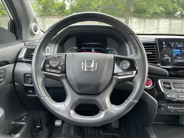 used 2022 Honda Pilot car, priced at $35,129