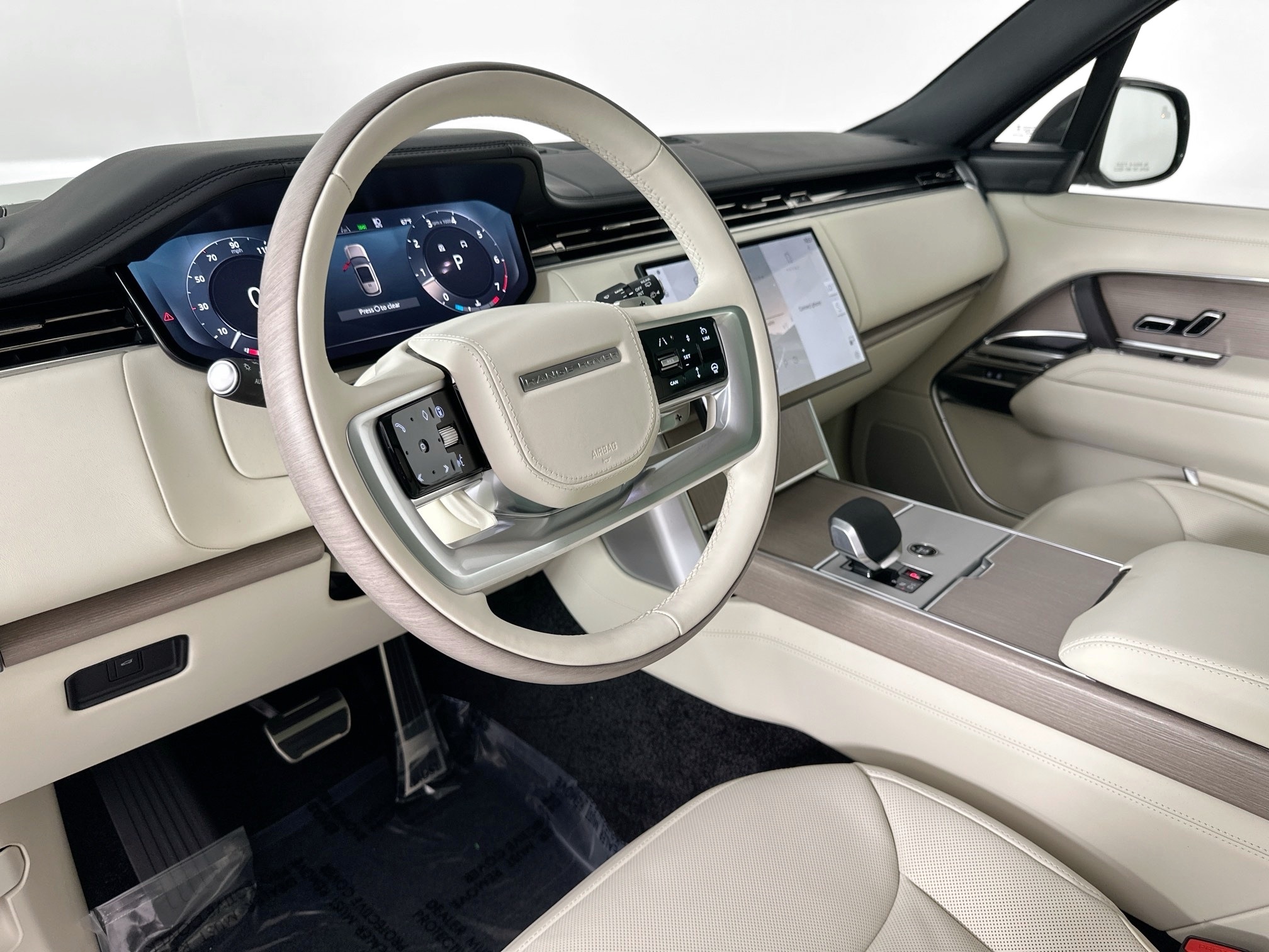 new 2025 Land Rover Range Rover car, priced at $127,180