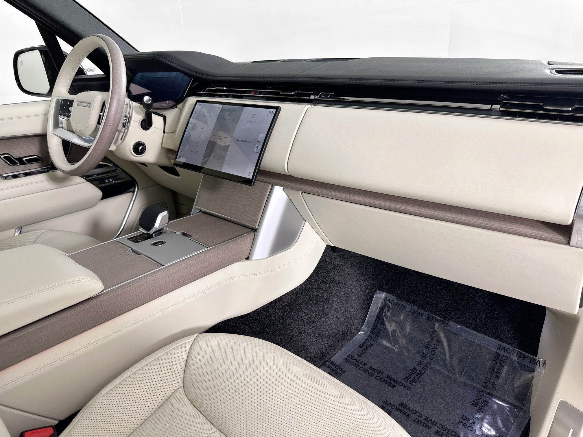 new 2025 Land Rover Range Rover car, priced at $127,180