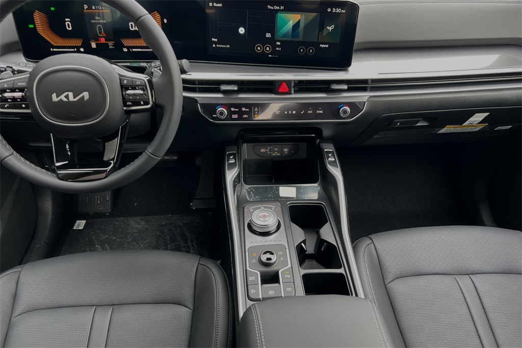 new 2025 Kia Sorento Hybrid car, priced at $39,085