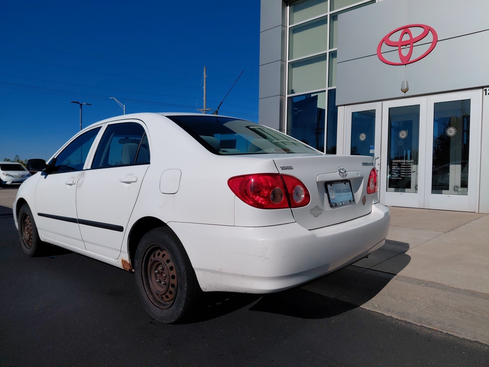 used 2006 Toyota Corolla car, priced at $5,086