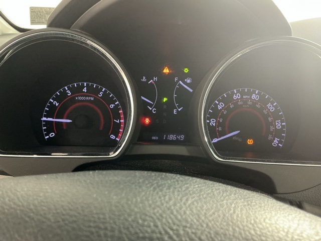 used 2013 Toyota Highlander car, priced at $13,999