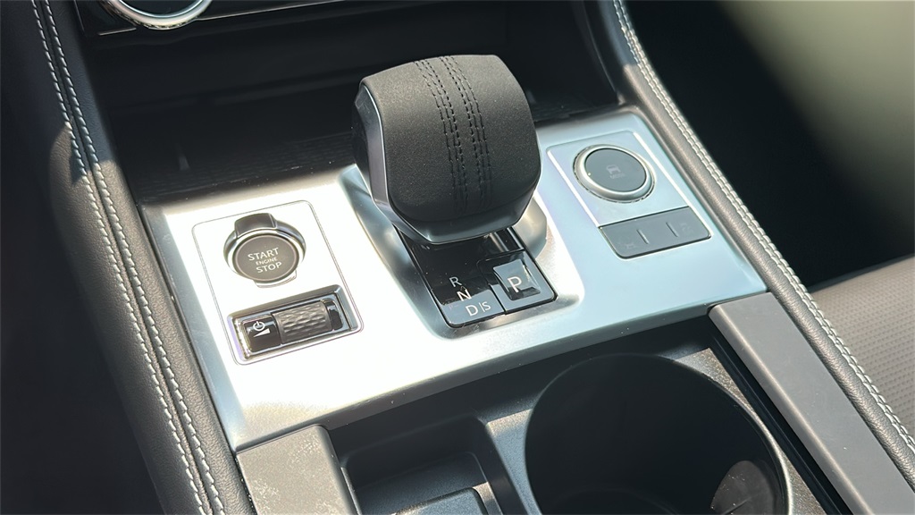 new 2026 Jaguar F-PACE car, priced at $69,433