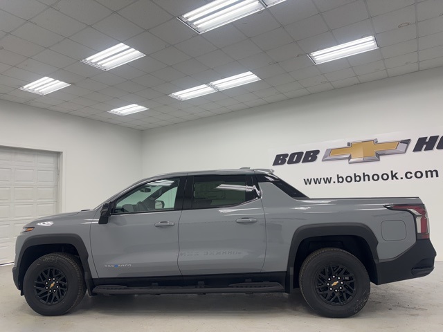 new 2025 Chevrolet Silverado EV car, priced at $70,510