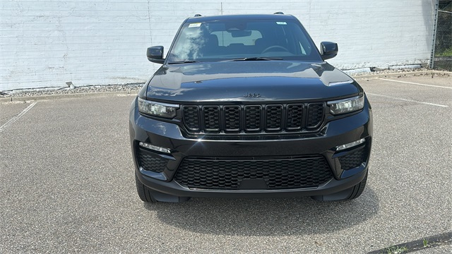 new 2025 Jeep Grand Cherokee car, priced at $50,943