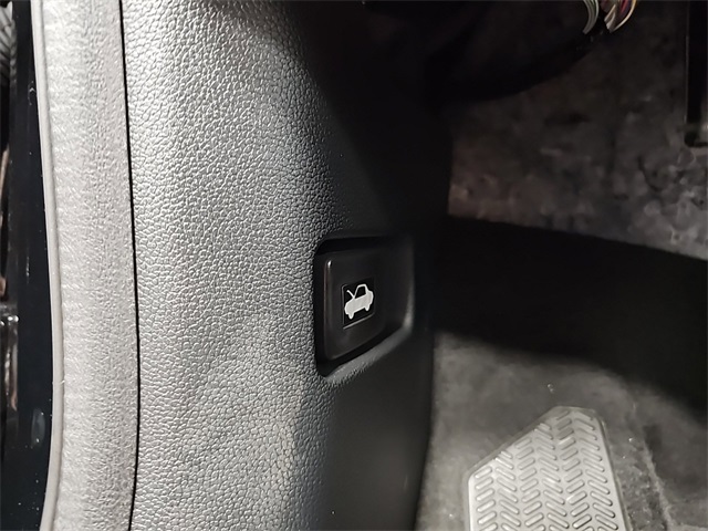 used 2023 Honda CR-V car, priced at $33,093