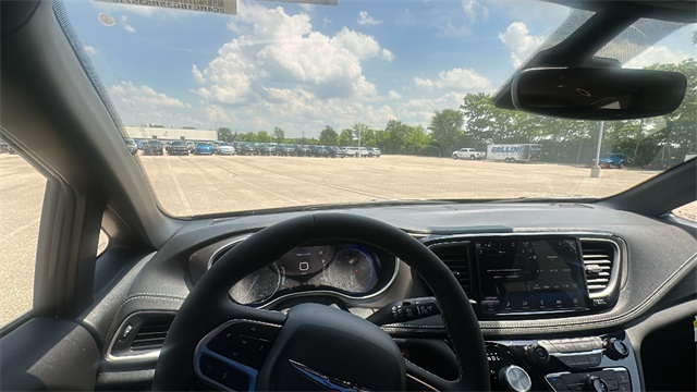 new 2025 Chrysler Pacifica car, priced at $42,842