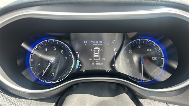 new 2025 Chrysler Pacifica car, priced at $42,842