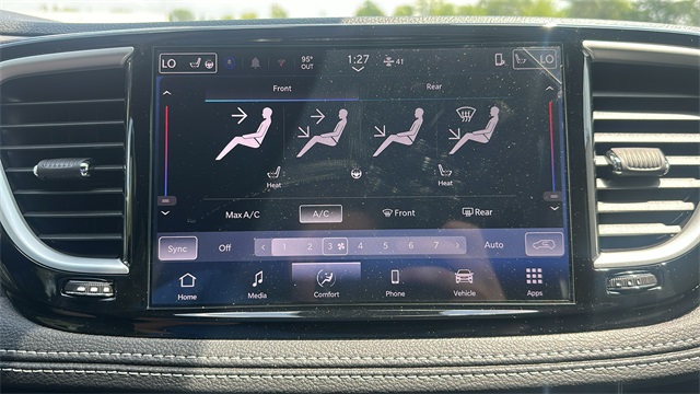 new 2025 Chrysler Pacifica car, priced at $42,842
