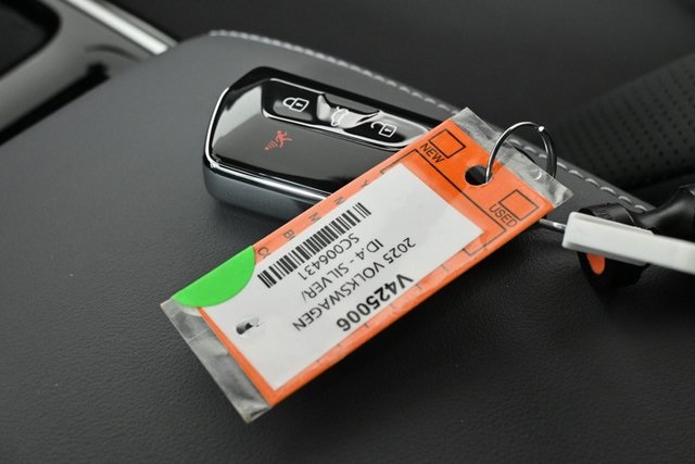 new 2025 Volkswagen ID.4 car, priced at $53,621
