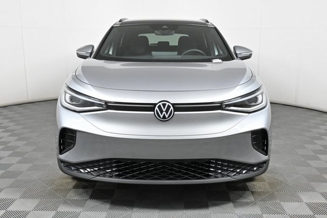 new 2025 Volkswagen ID.4 car, priced at $53,621