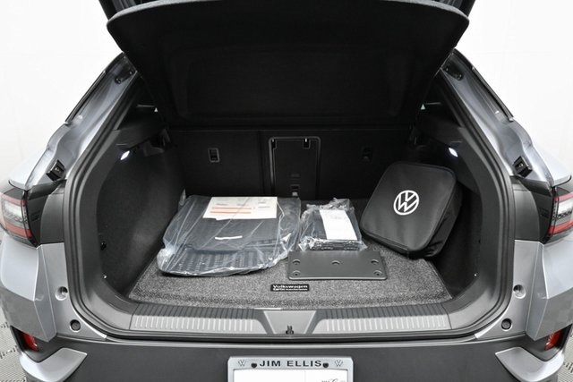 new 2025 Volkswagen ID.4 car, priced at $53,621