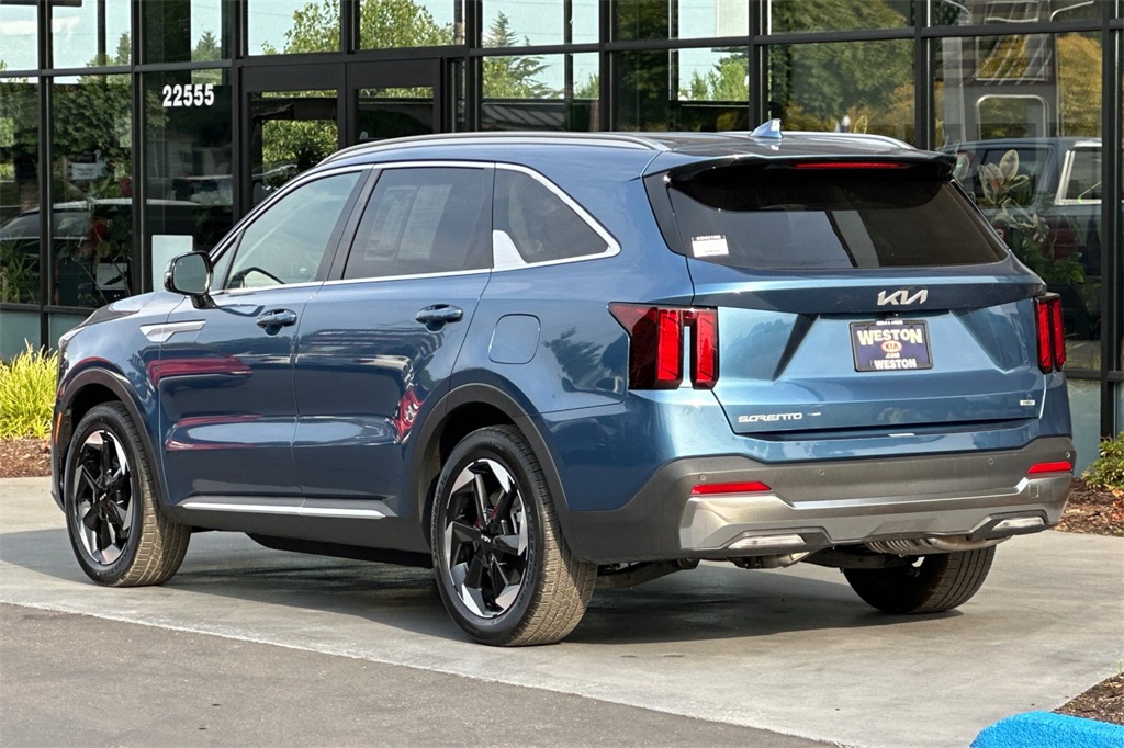 used 2025 Kia Sorento Hybrid car, priced at $37,938
