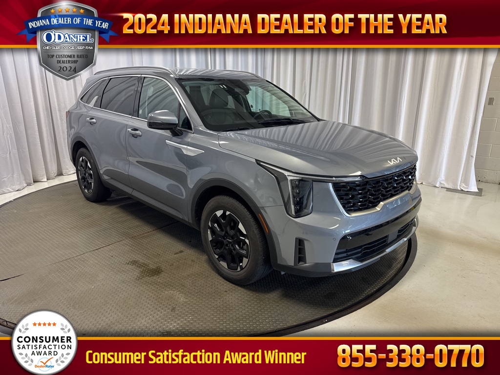 used 2024 Kia Sorento car, priced at $27,453