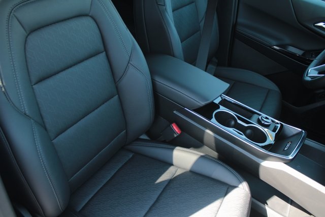 new 2026 Chevrolet Equinox car, priced at $32,545