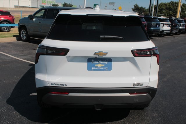 new 2026 Chevrolet Equinox car, priced at $32,545