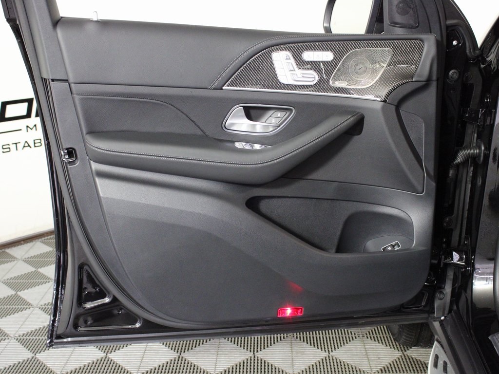 used 2025 Mercedes-Benz GLE car, priced at $89,290