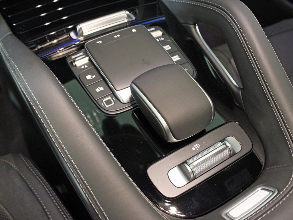 used 2025 Mercedes-Benz GLE car, priced at $89,290