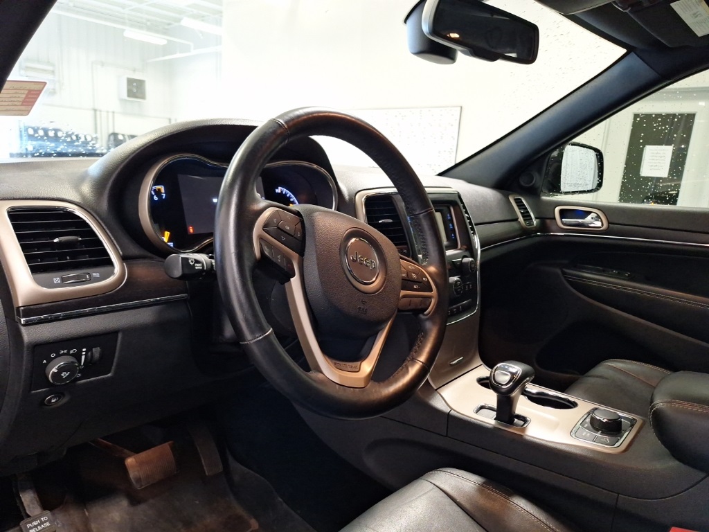 used 2014 Jeep Grand Cherokee car, priced at $11,949
