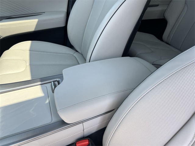 used 2024 Hyundai Palisade car, priced at $44,240