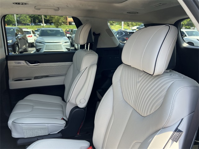used 2024 Hyundai Palisade car, priced at $44,240