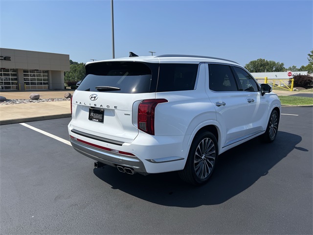 used 2024 Hyundai Palisade car, priced at $44,240