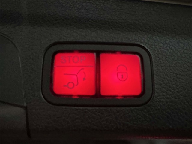 used 2022 Mercedes-Benz GLE car, priced at $46,991