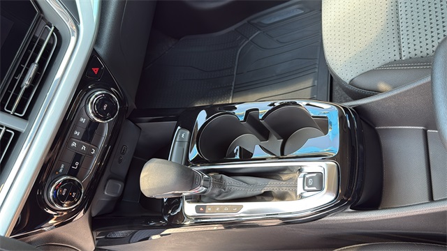 new 2025 Chevrolet Trax car, priced at $24,335