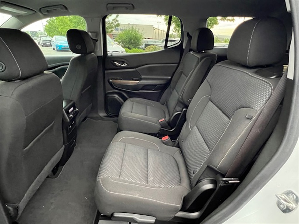 used 2023 GMC Acadia car, priced at $27,447
