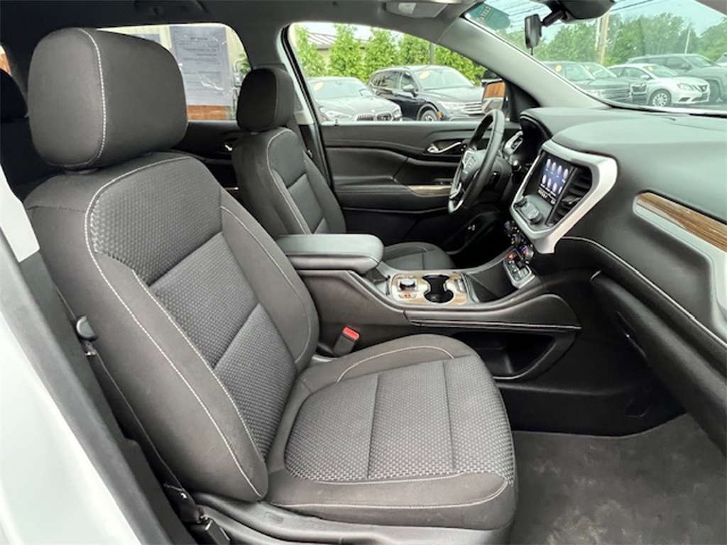 used 2023 GMC Acadia car, priced at $27,447