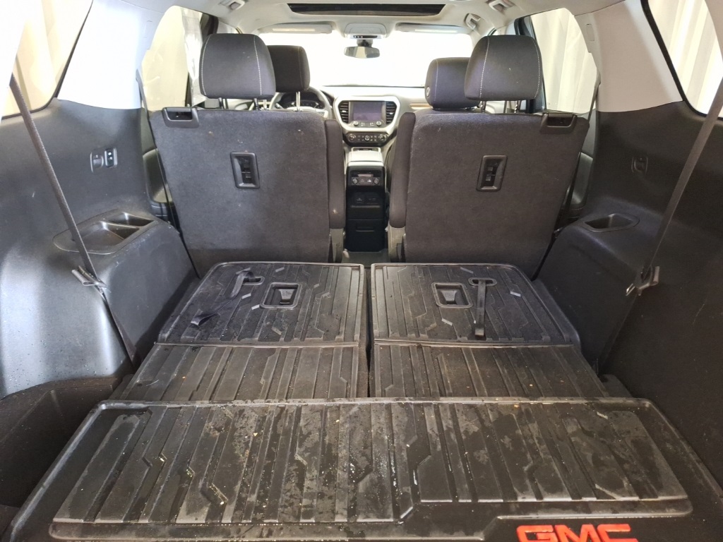 used 2023 GMC Acadia car, priced at $31,593