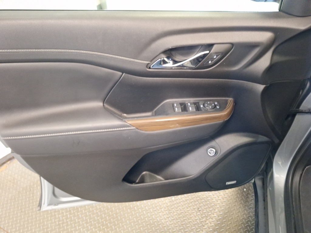used 2023 GMC Acadia car, priced at $31,593