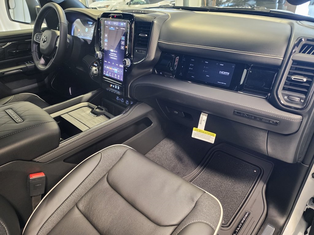 new 2025 Ram 1500 car, priced at $71,238