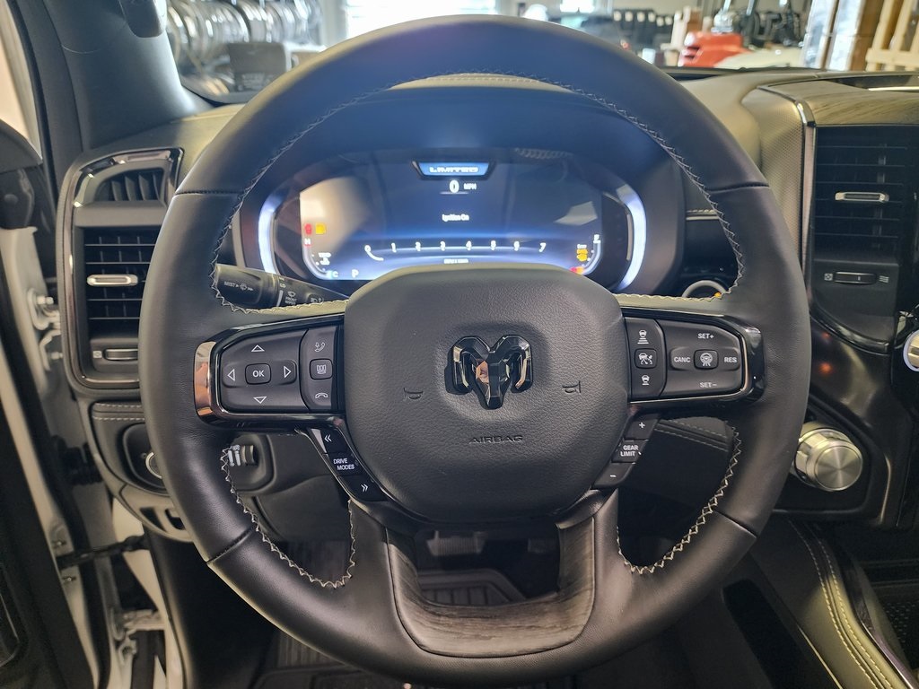 new 2025 Ram 1500 car, priced at $71,238